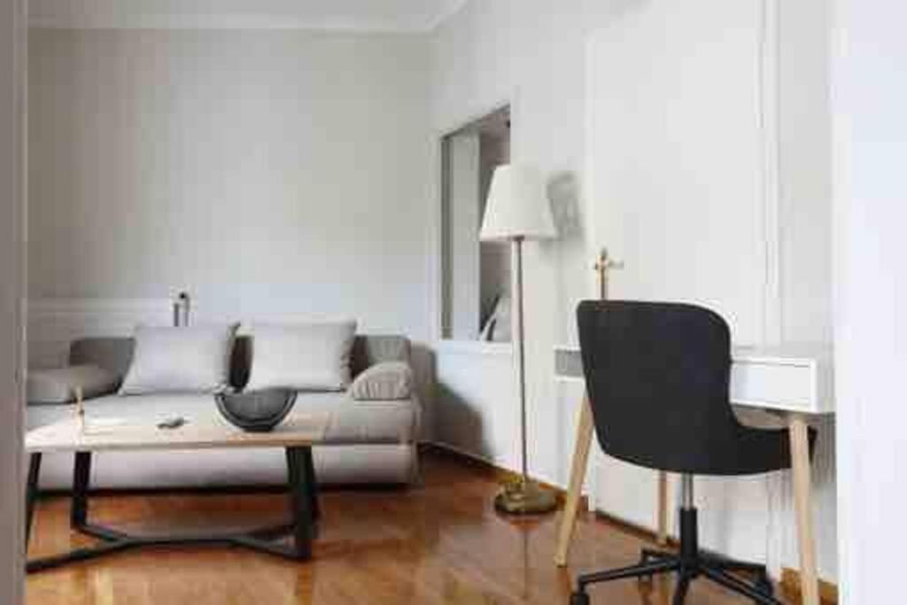 Apartment House In Plaka