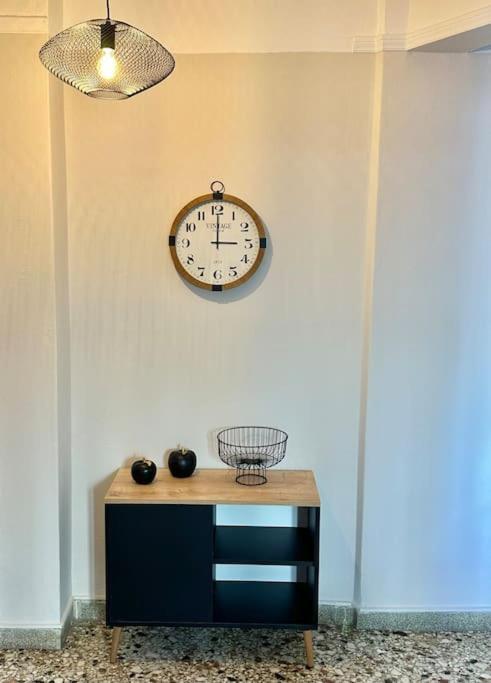 Apartament House In Plaka Atena