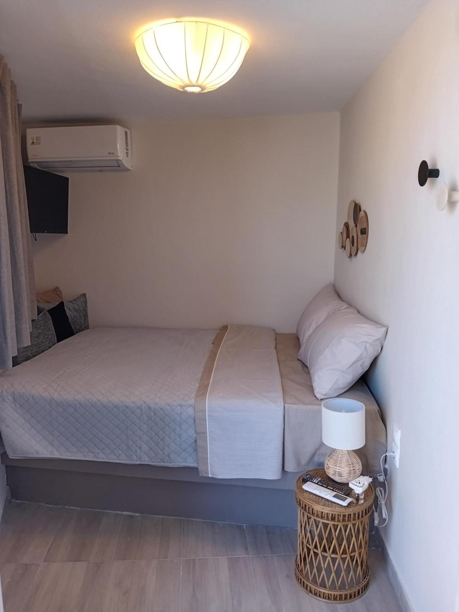 House In Plaka Apartment